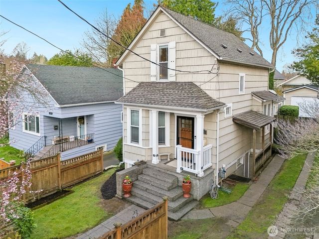 1420 N 50th Street, Seattle, WA 98103