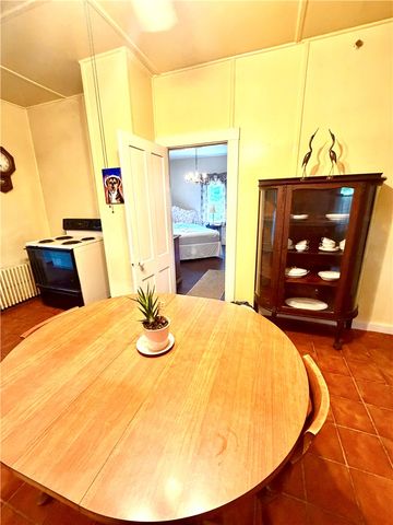 51 Underwood Lane, Middletown, RI 02842