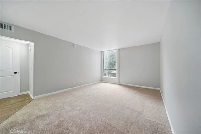 7826 Topanga Canyon Boulevard 218, Canoga Park, CA 91304