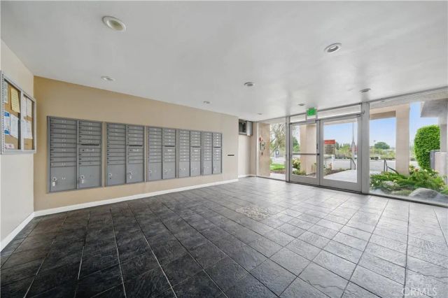 7826 Topanga Canyon Boulevard 218, Canoga Park, CA 91304