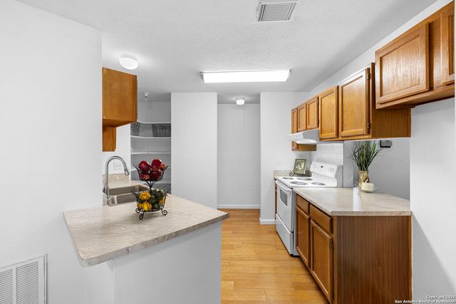 3807 Pine Breeze, San Antonio, TX 78247