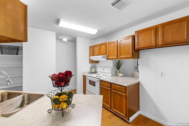 3807 Pine Breeze, San Antonio, TX 78247