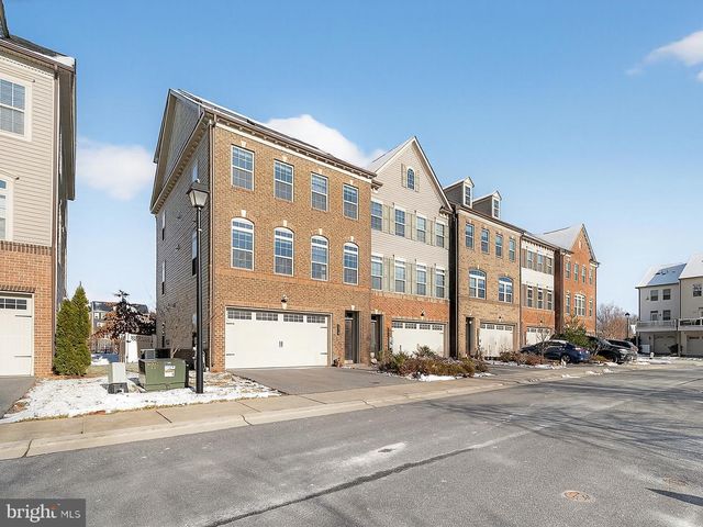 2914 MIDDLEHAM CT, Hanover, MD 21076