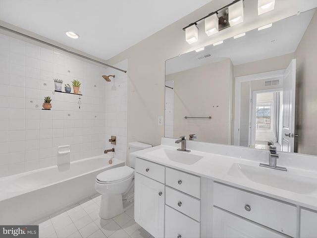 2914 MIDDLEHAM CT, Hanover, MD 21076