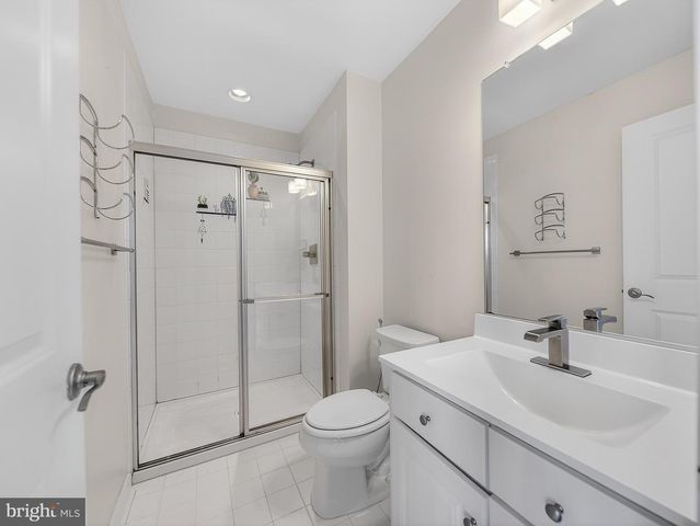 2914 MIDDLEHAM CT, Hanover, MD 21076