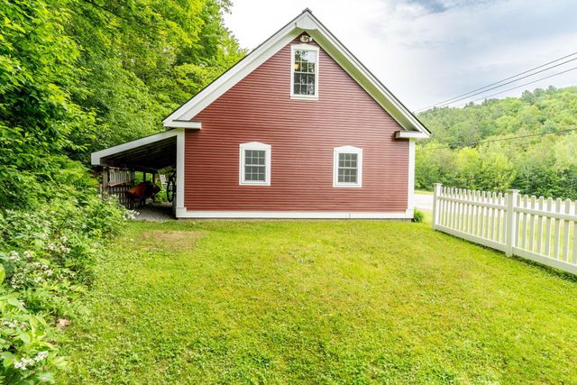 425 Nebraska Valley Road, Stowe, VT 05672