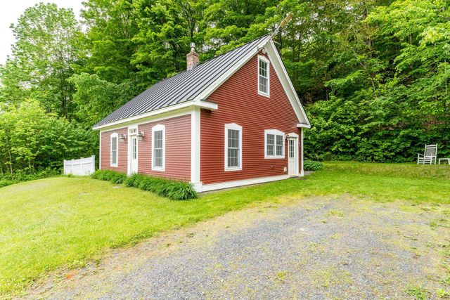 425 Nebraska Valley Road, Stowe, VT 05672
