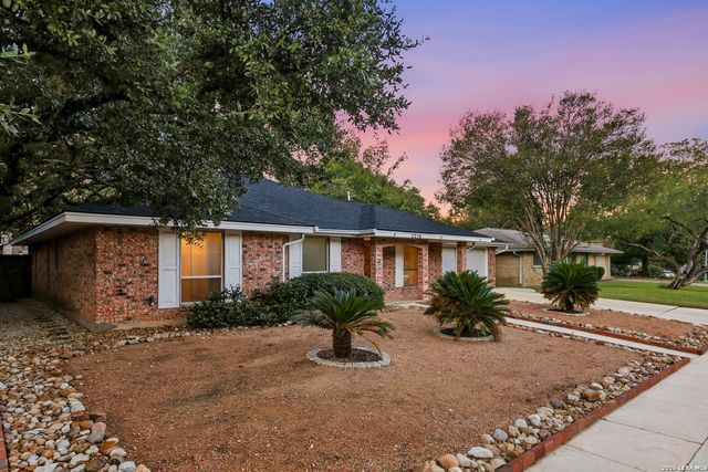 2230 SHADOW CLIFF ST, San Antonio, TX 78232