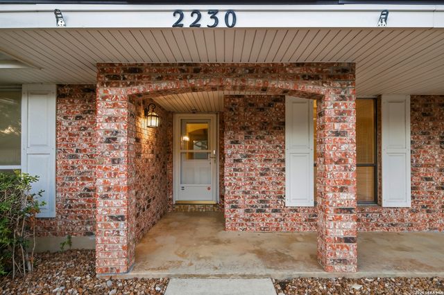 2230 SHADOW CLIFF ST, San Antonio, TX 78232