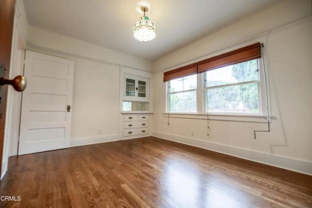 1942 N Bronson Avenue, Los Angeles, CA 90068