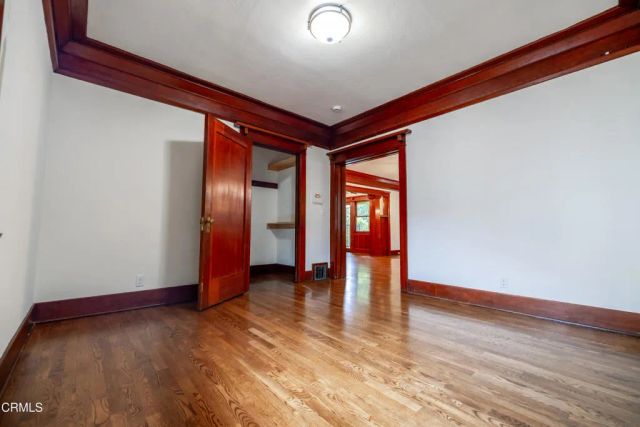 1942 N Bronson Avenue, Los Angeles, CA 90068