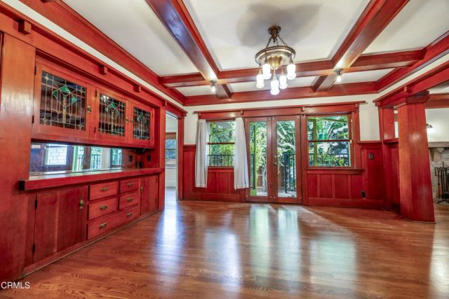1942 N Bronson Avenue, Los Angeles, CA 90068