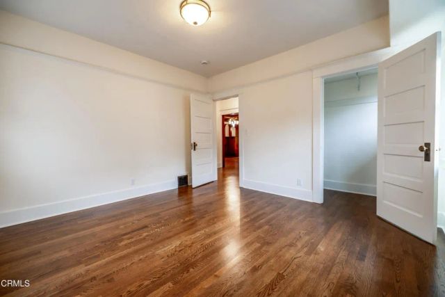1942 N Bronson Avenue, Los Angeles, CA 90068