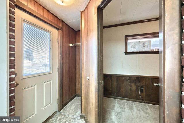 1761 W MARKET ST, York, PA 17404