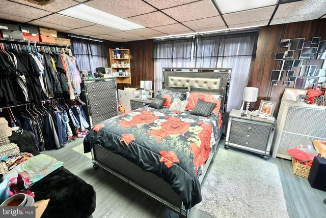 1761 W MARKET ST, York, PA 17404