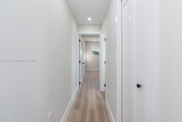 8421 SW 27th Ter 0, Miami, FL 33155