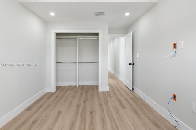 8421 SW 27th Ter 0, Miami, FL 33155