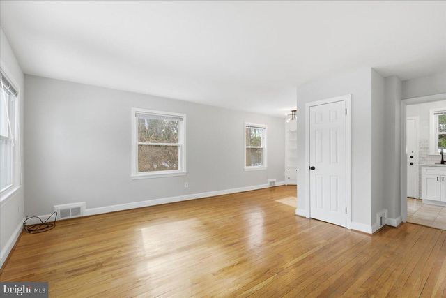 9704 LORAIN AVE, Silver Spring, MD 20901