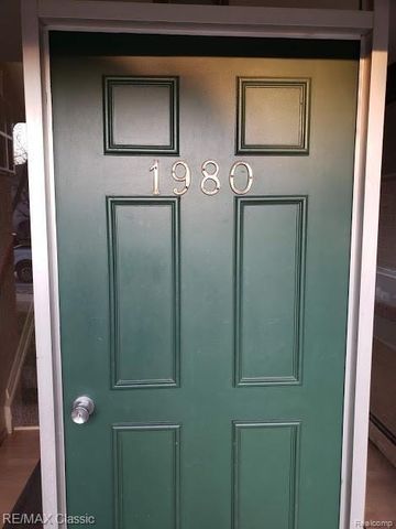 1980 Axtell Drive 5, Troy, MI 48084