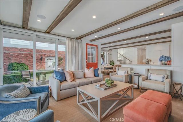317 E Bay Front, Newport Beach, CA 92662