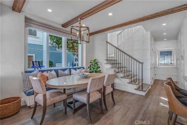 317 E Bay Front, Newport Beach, CA 92662