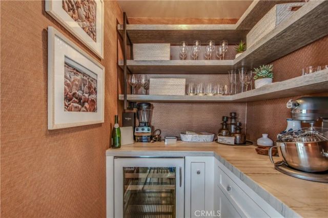 317 E Bay Front, Newport Beach, CA 92662