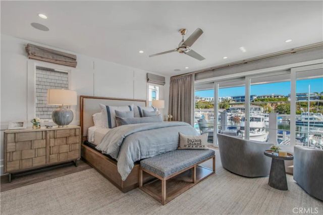 317 E Bay Front, Newport Beach, CA 92662
