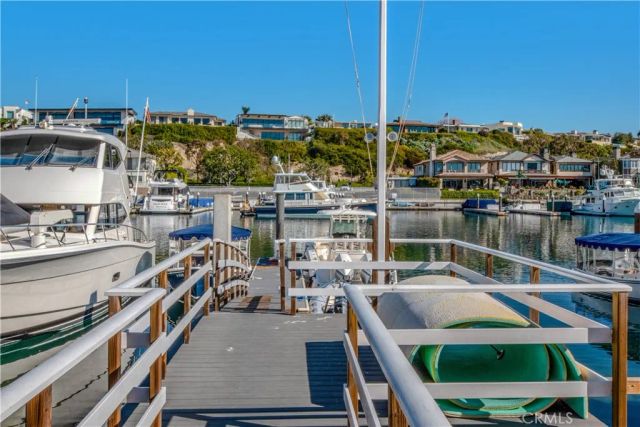 317 E Bay Front, Newport Beach, CA 92662