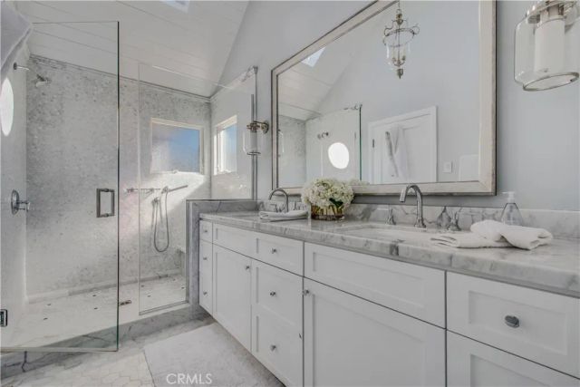 317 E Bay Front, Newport Beach, CA 92662