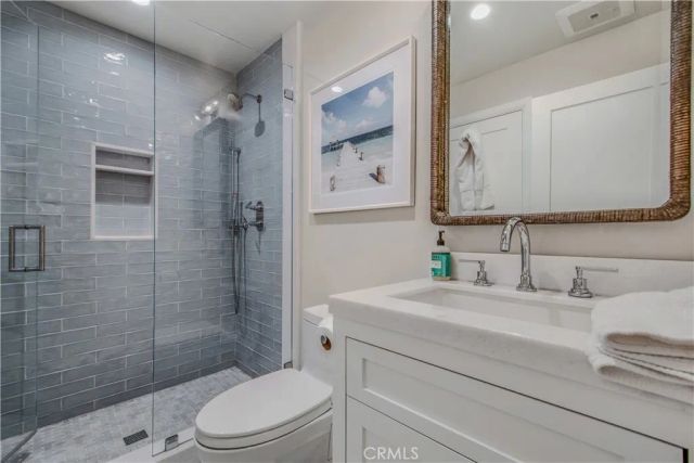 317 E Bay Front, Newport Beach, CA 92662