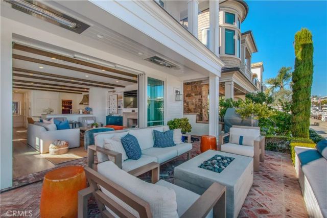 317 E Bay Front, Newport Beach, CA 92662