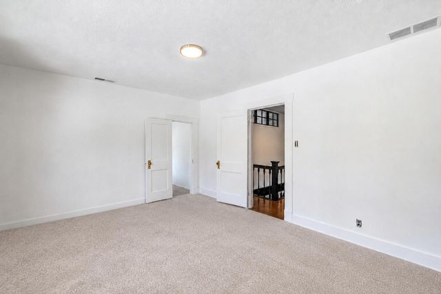 712 Link Avenue, Paris, KY 40361
