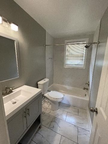 821 MAURY AVE, Oxon Hill, MD 20745