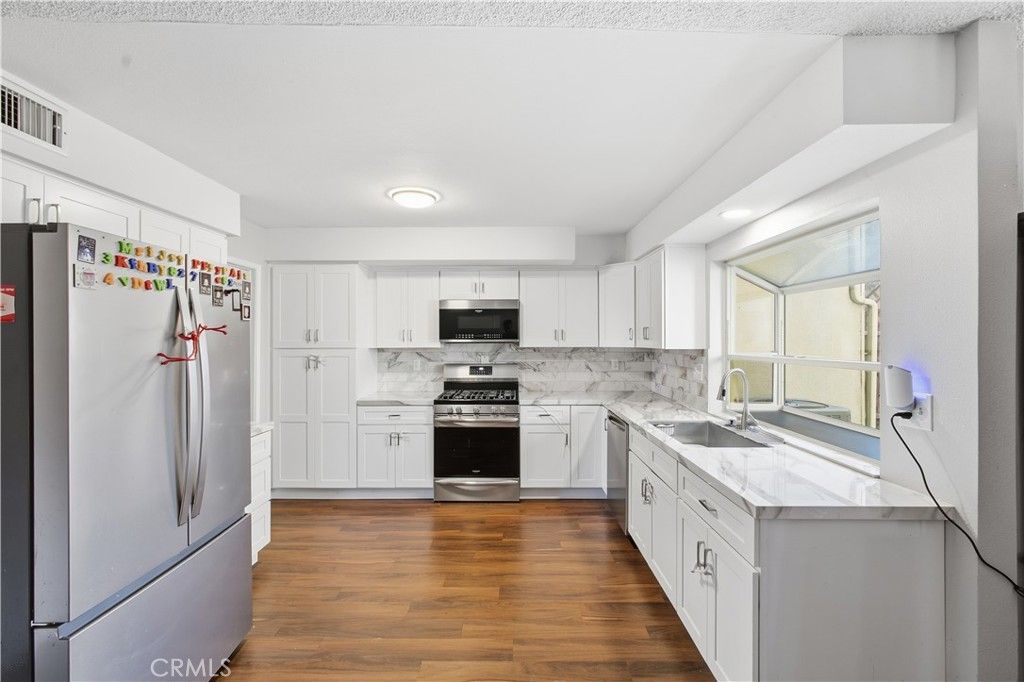 1434 Via Del Rio, Corona, CA 92882 — photo 2