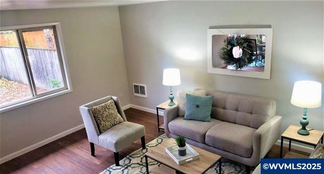 4776 Buffalo Dr SE, Salem, OR 97317