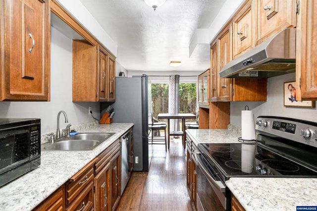 4776 Buffalo Dr SE, Salem, OR 97317