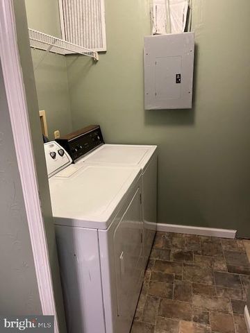 1012 9TH ST, Newark, DE 19711