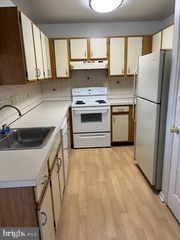 1012 9TH ST, Newark, DE 19711