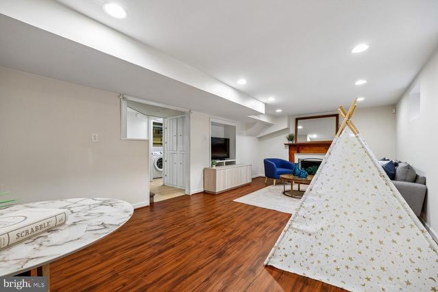 5109 NAHANT ST, Bethesda, MD 20816