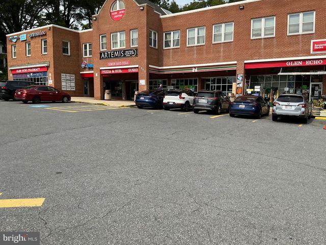 5109 NAHANT ST, Bethesda, MD 20816