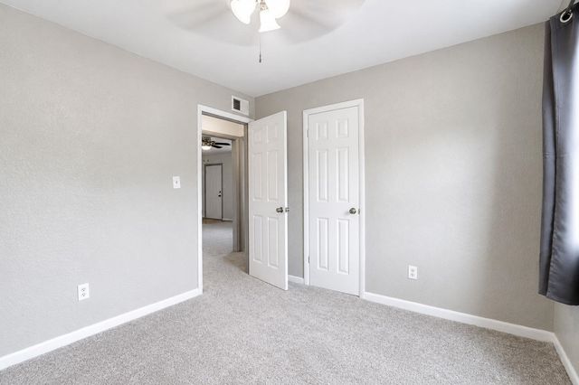 603 W 31st St S, Wichita, KS 67217