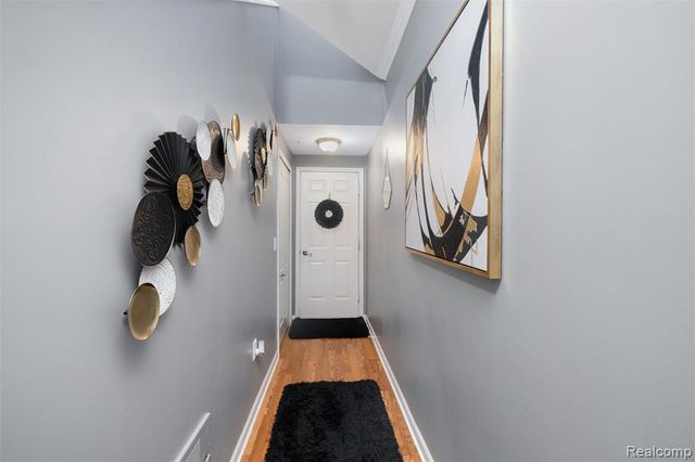 340 N Wixom Road, Wixom, MI 48393