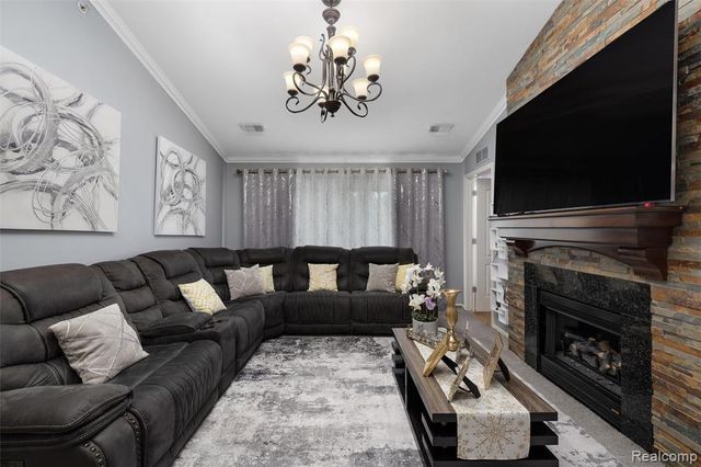 340 N Wixom Road, Wixom, MI 48393