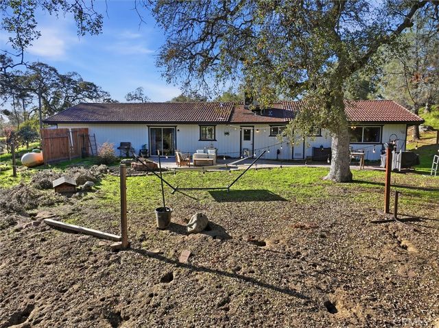 31083 Moccassin Court, Coarsegold, CA 93614