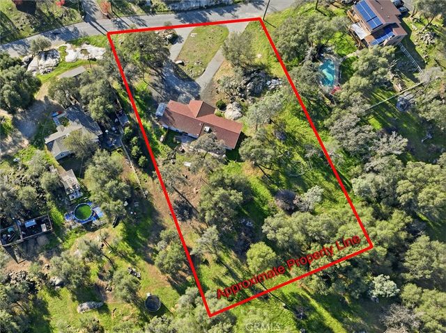 31083 Moccassin Court, Coarsegold, CA 93614