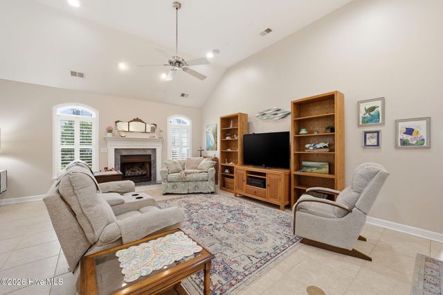 1178 Moultrie Drive NW, Calabash, NC 28467