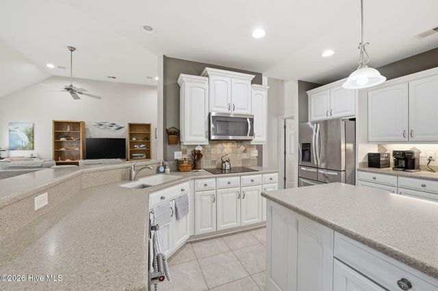 1178 Moultrie Drive NW, Calabash, NC 28467