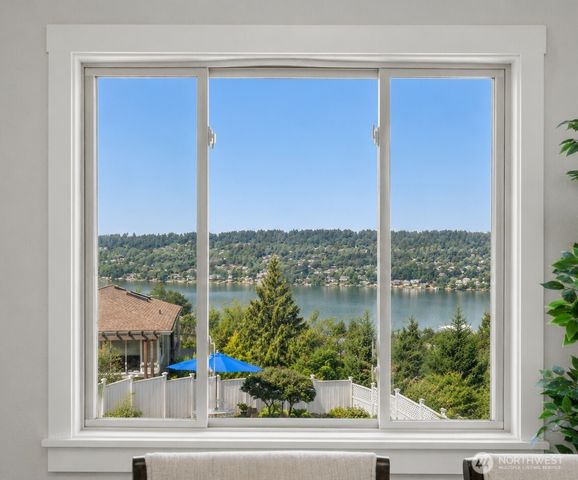 7615 113th Avenue SE, Newcastle, WA 98056