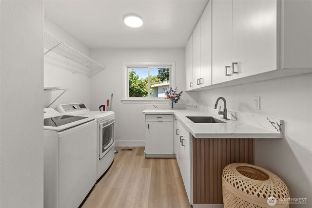 7615 113th Avenue SE, Newcastle, WA 98056