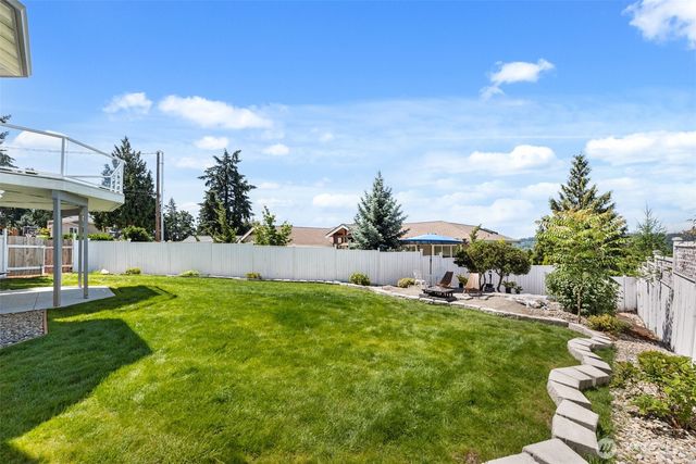 7615 113th Avenue SE, Newcastle, WA 98056